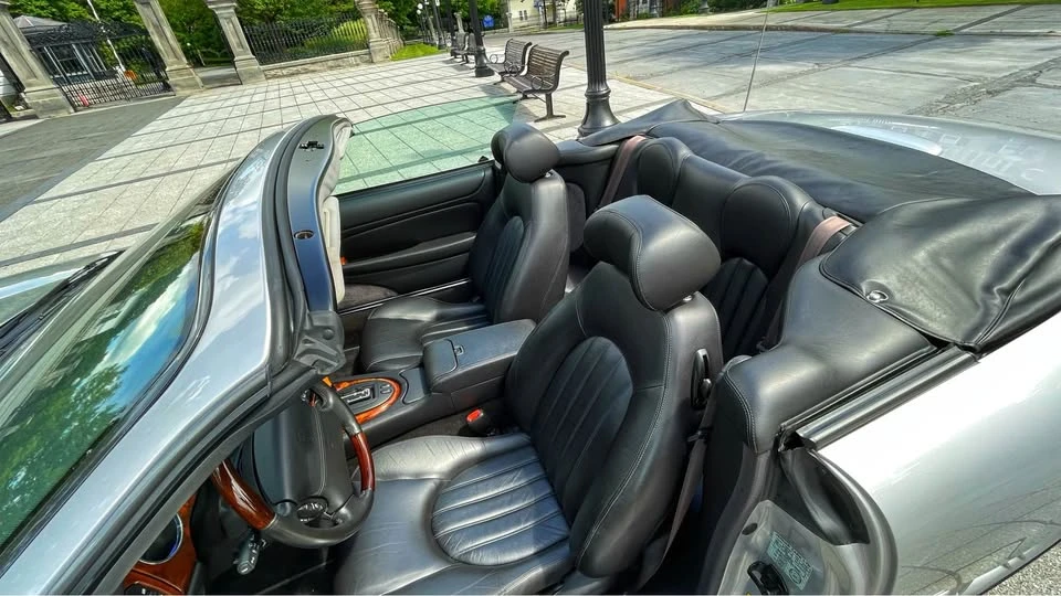 2001 Jaguar X100 XK8 - Image 8 of 14