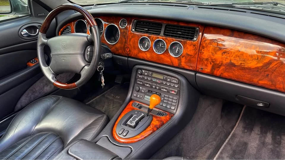 2001 Jaguar X100 XK8 - Image 5 of 14