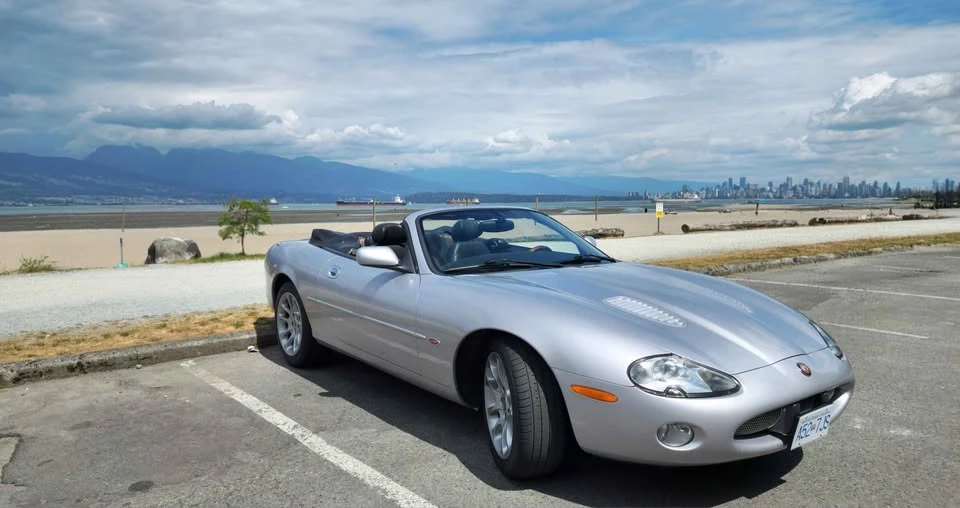 2001 Jaguar X100 XK8 - Image 3 of 10