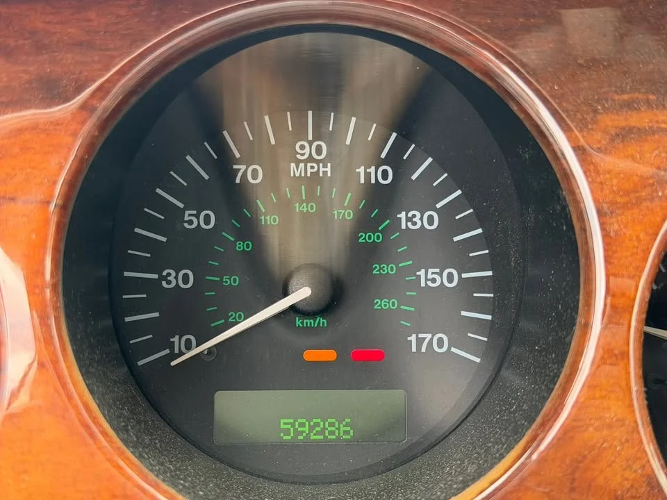 2001 Jaguar X100 XK8 - Image 12 of 19