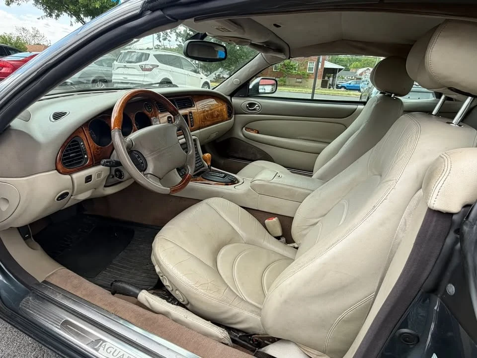 2001 Jaguar X100 XK8 - Image 14 of 19