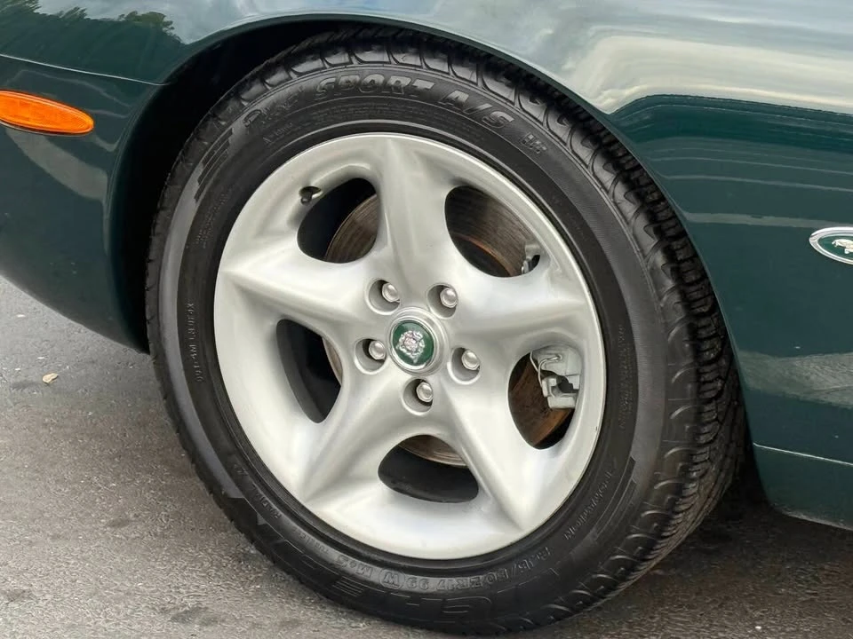 2001 Jaguar XK - Image 10 of 20
