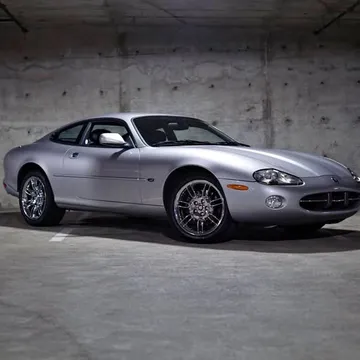 2001 Jaguar XK8 Coupe