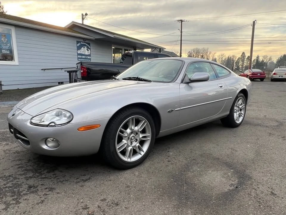 2001 Jaguar X100 XK8 - Image 7 of 20