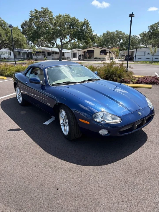 2001 Jaguar X100 XK8 - Image 2 of 9