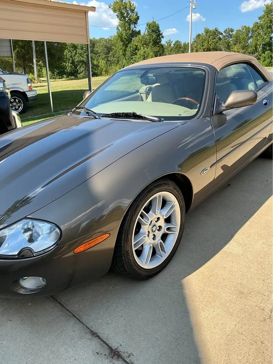 2001 Jaguar X100 XK8 - Image 4 of 6