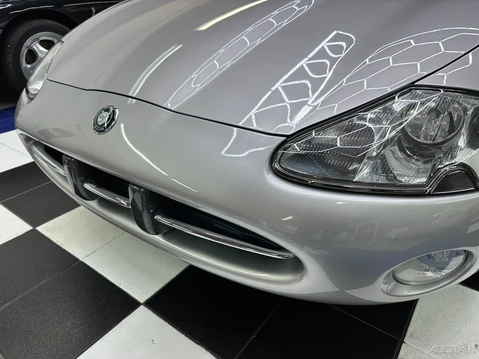 2001 Jaguar X100 XK8 - Image 6 of 21