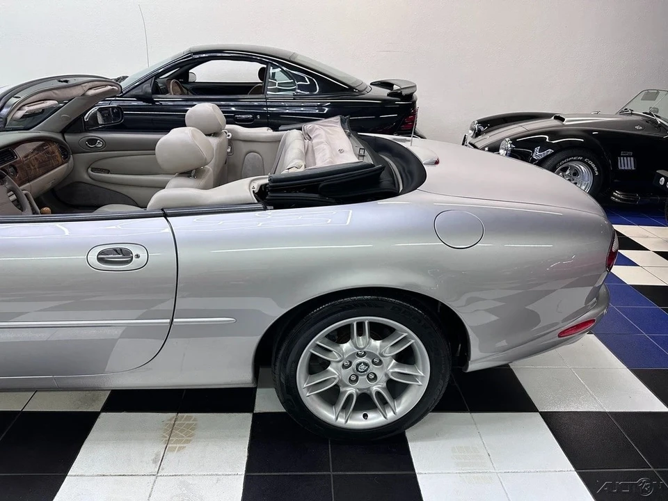2001 Jaguar X100 XK8 - Image 14 of 21