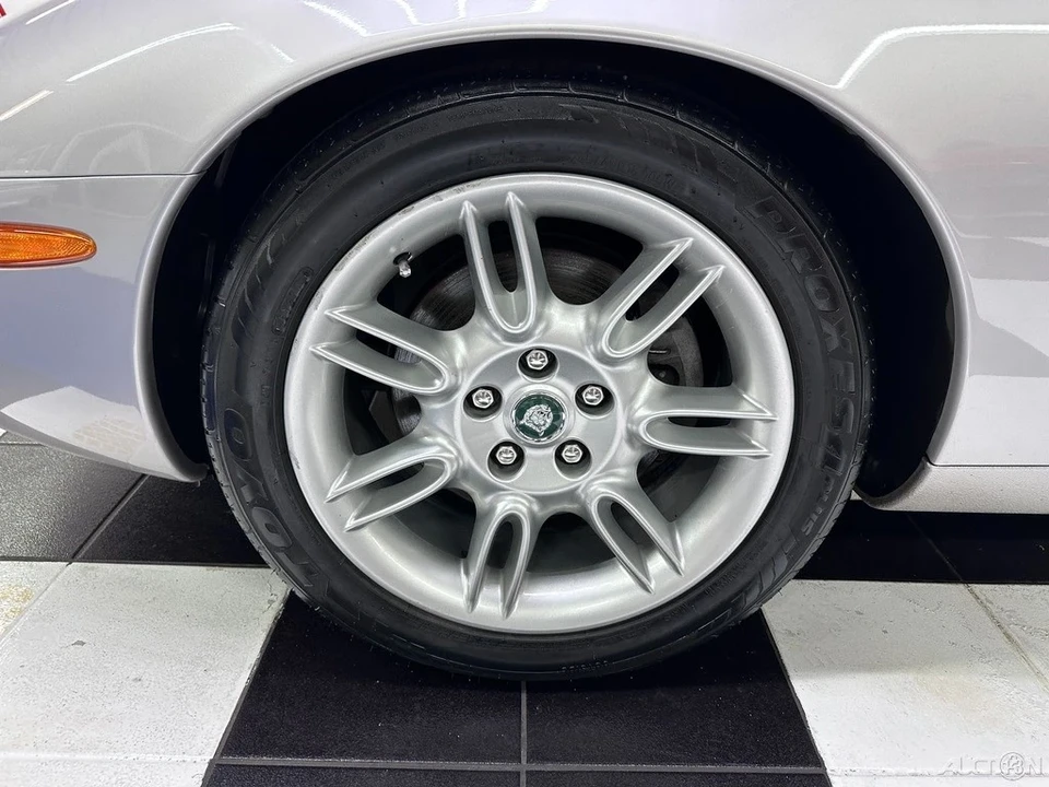 2001 Jaguar X100 XK8 - Image 10 of 21