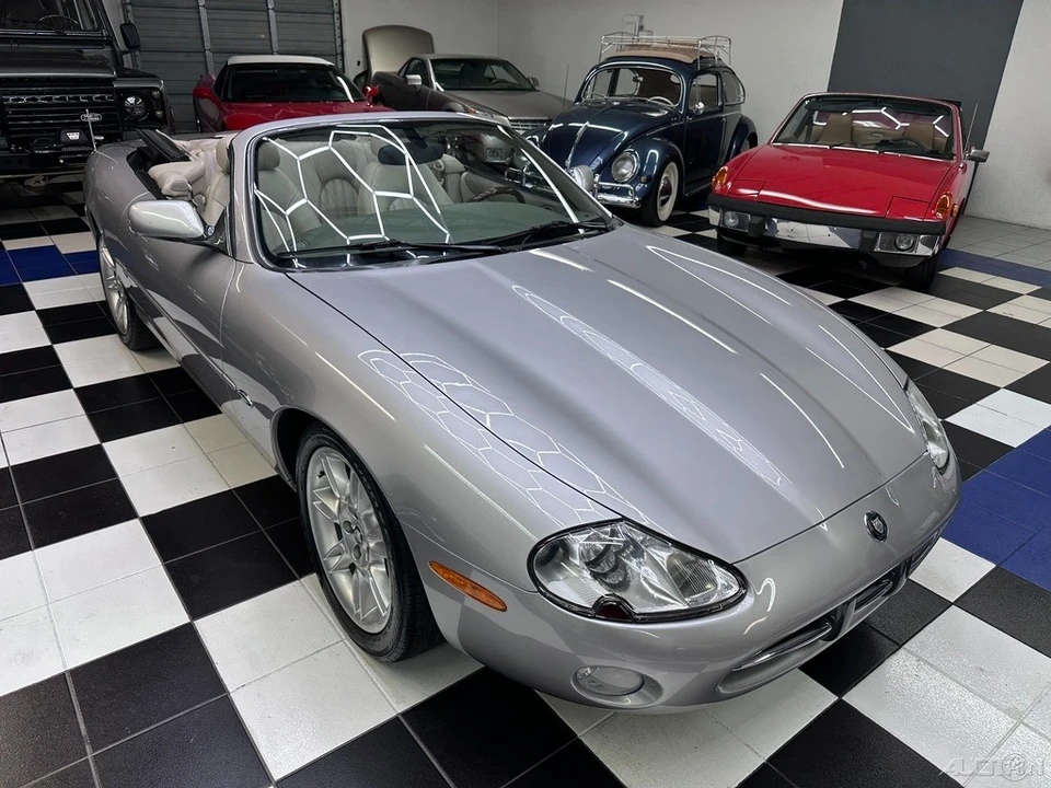 2001 Jaguar X100 XK8 - Image 2 of 21