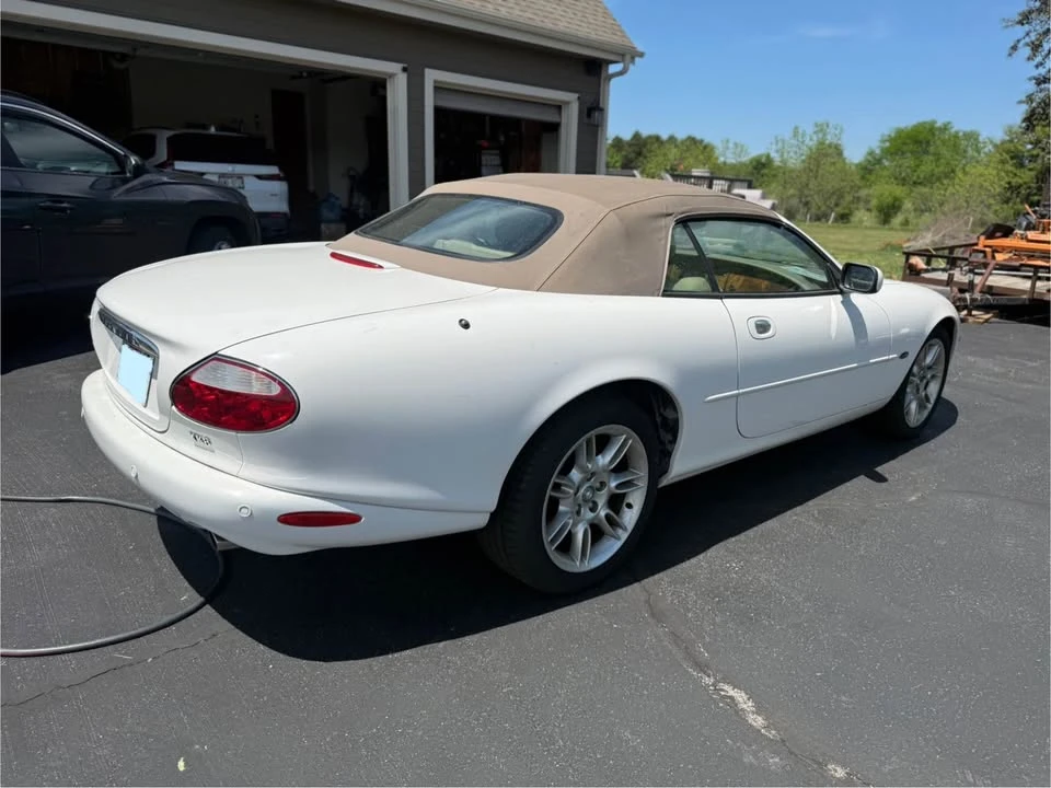2001 Jaguar X100 XK8 - Image 5 of 6