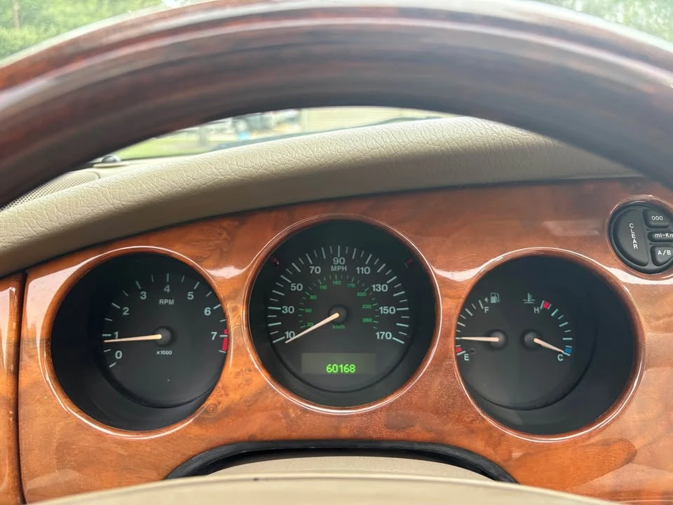 2001 Jaguar X100 XK8 - Image 14 of 20