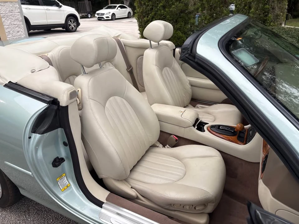 2001 Jaguar X100 XK8 - Image 10 of 20