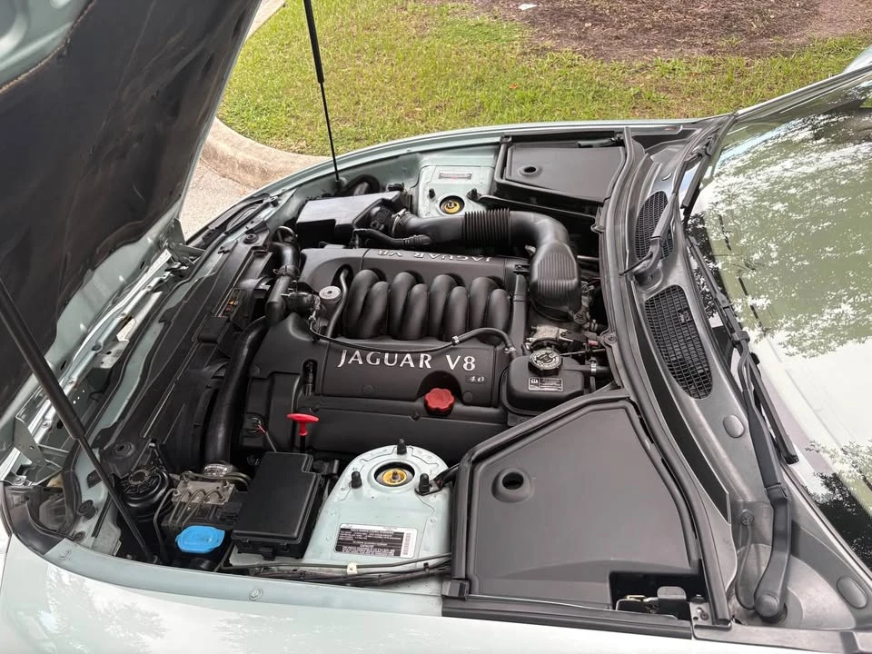 2001 Jaguar X100 XK8 - Image 17 of 20