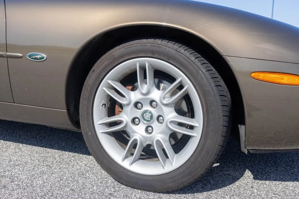 2001 Jaguar X100 XK8 - Image 18 of 19
