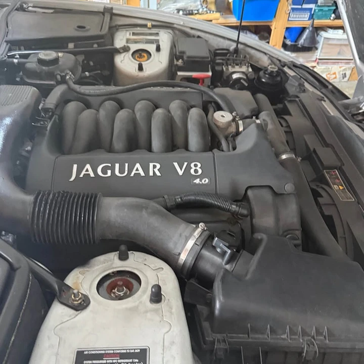 2001 Jaguar X100 XK8 - Image 8 of 8
