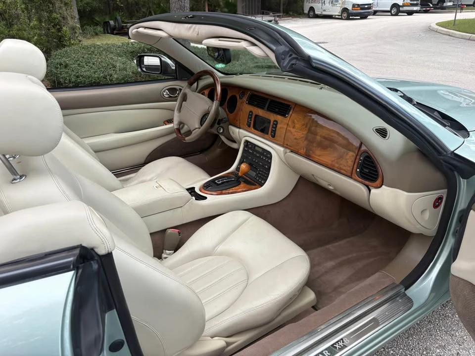 2001 Jaguar X100 XK8 - Image 9 of 20