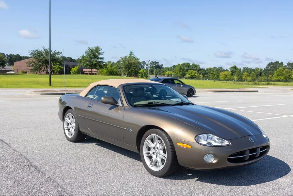 2001 Jaguar X100 XK8 - Image 16 of 19