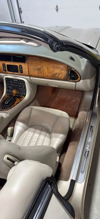 2001 Jaguar X100 XK8 - Image 13 of 14