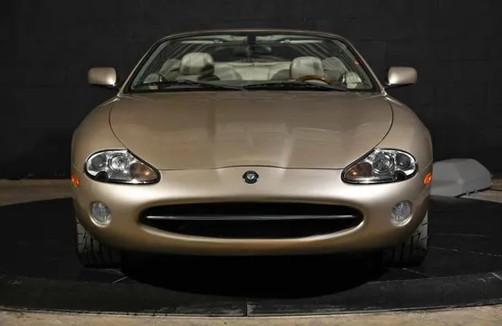 2001 Jaguar XK XK8 Convertible 2D
