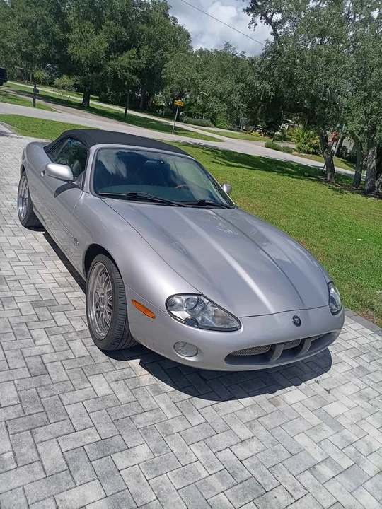 2001 Jaguar X100 XK8 - Image 2 of 2