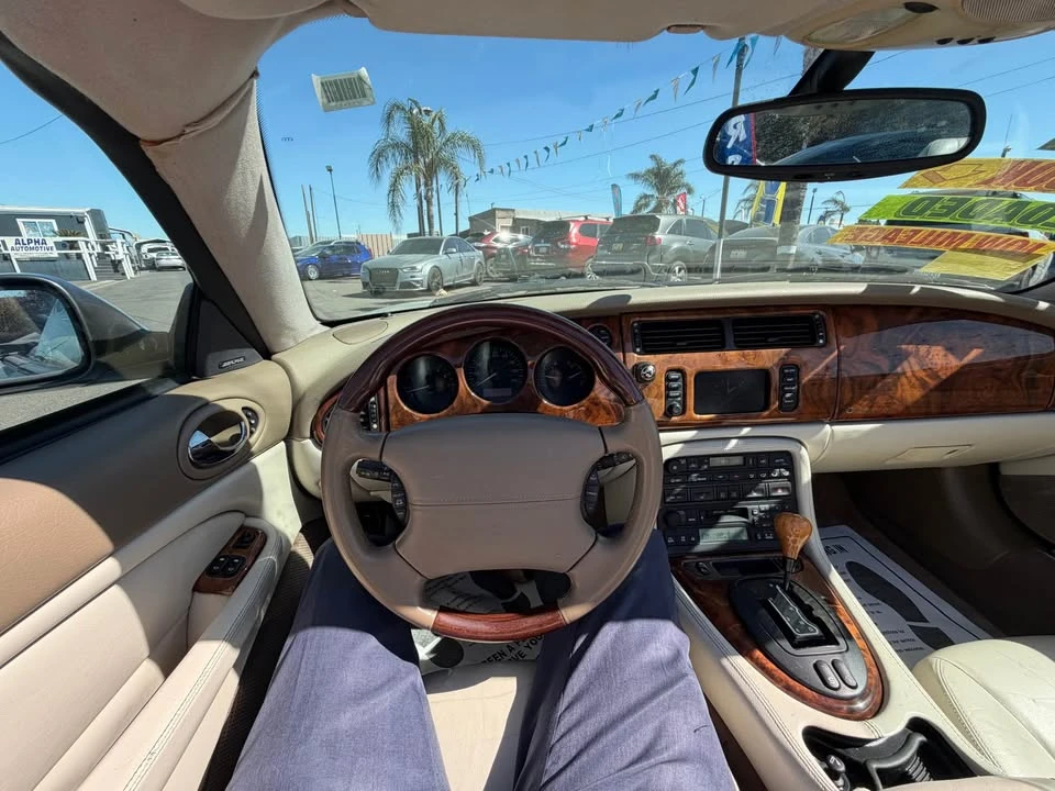 2001 Jaguar X100 XK8 - Image 13 of 18