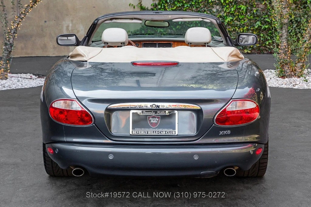 2001 Jaguar X100 XK8 - Image 6 of 12