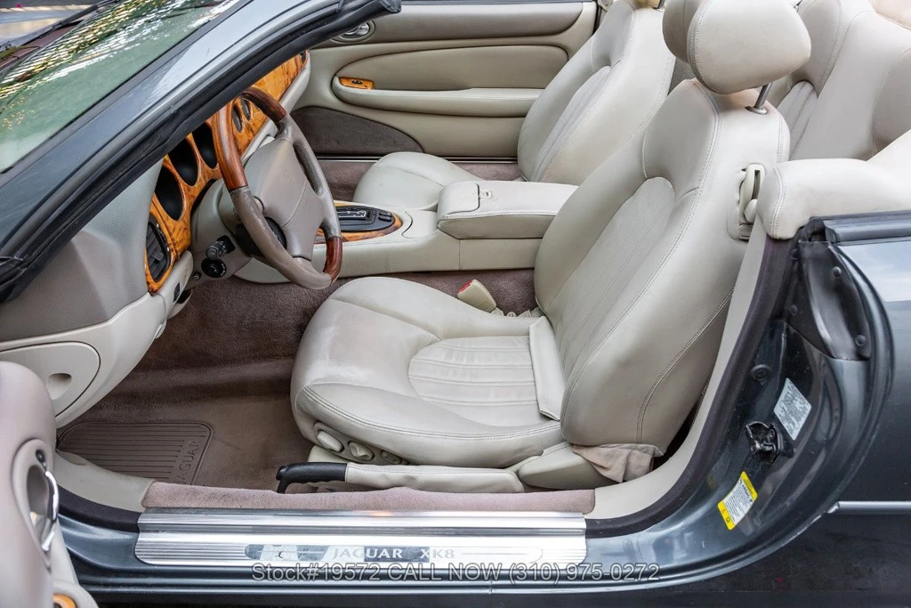 2001 Jaguar X100 XK8 - Image 21 of 24
