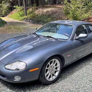2001 Jaguar XKR Coupe