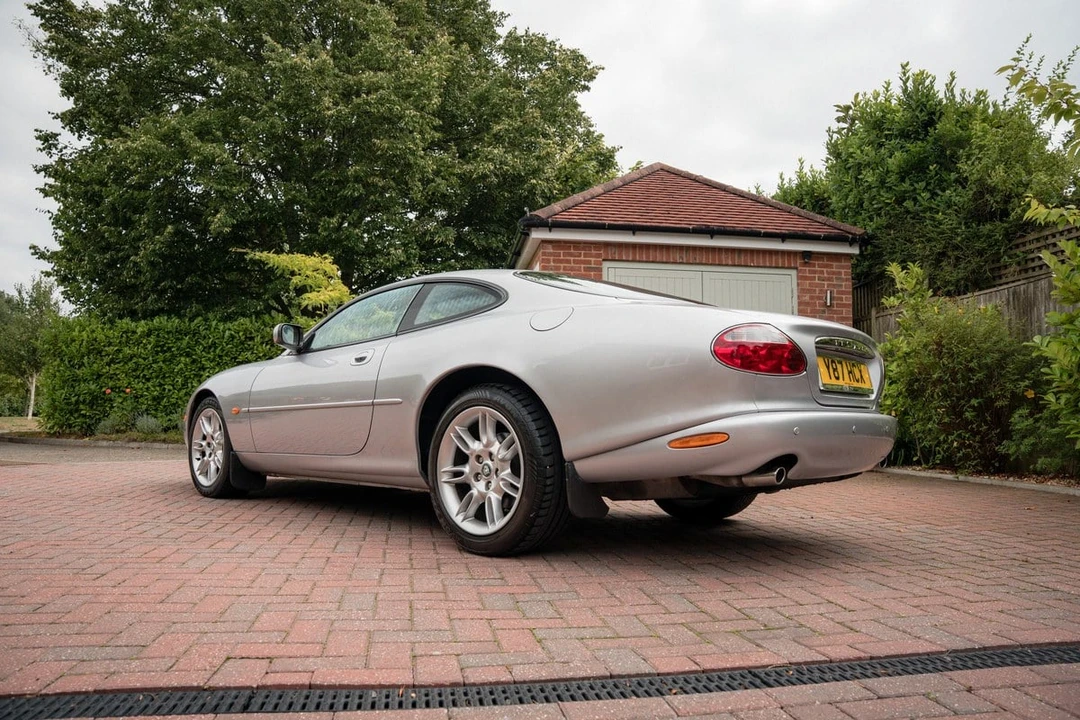 2001 Jaguar X100 XK8 - Image 23 of 30