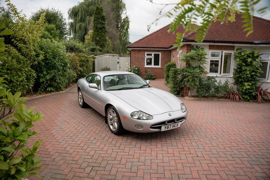2001 Jaguar X100 XK8 - Image 20 of 30