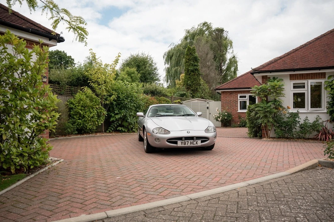 2001 Jaguar X100 XK8 - Image 22 of 30