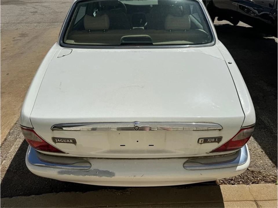 2001 Jaguar X100 XK8 - Image 14 of 17