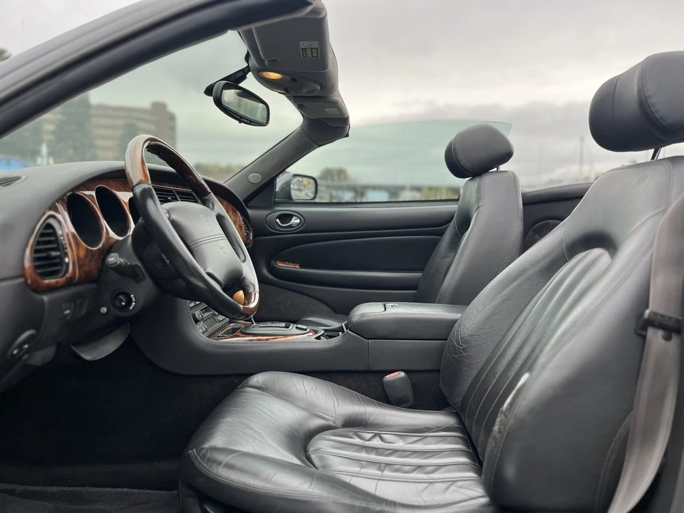 2001 Jaguar X100 XK8 - Image 9 of 10