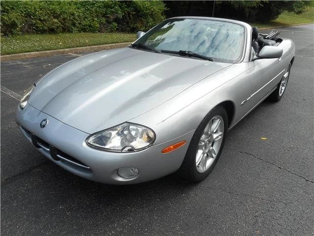2001 Jaguar X100 XK8 - Image 9 of 12