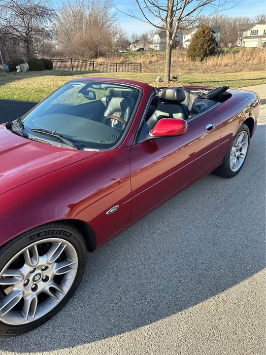 2001 Jaguar X100 XK8 - Image 5 of 8