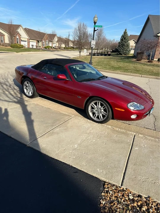 2001 Jaguar X100 XK8 - Image 4 of 8