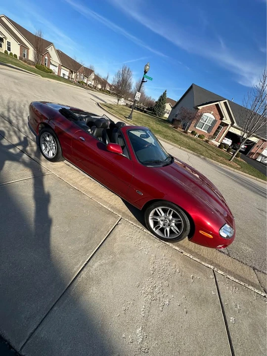 2001 Jaguar X100 XK8 - Image 6 of 8