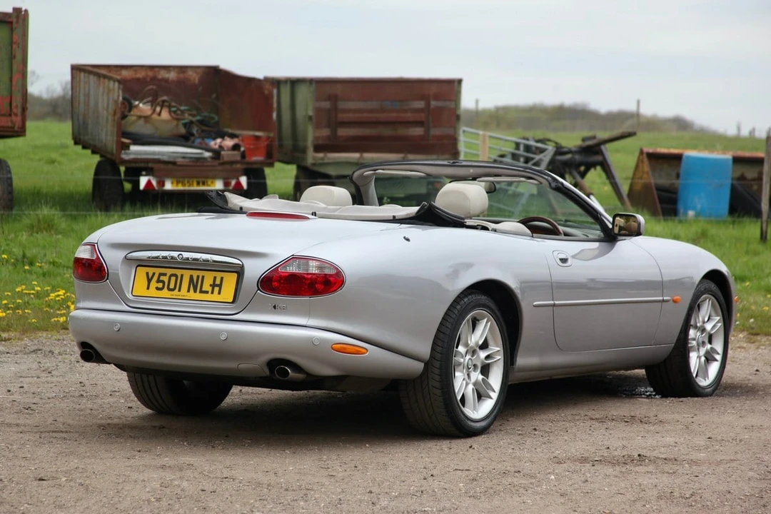 2001 Jaguar X100 XK8 - Image 26 of 30