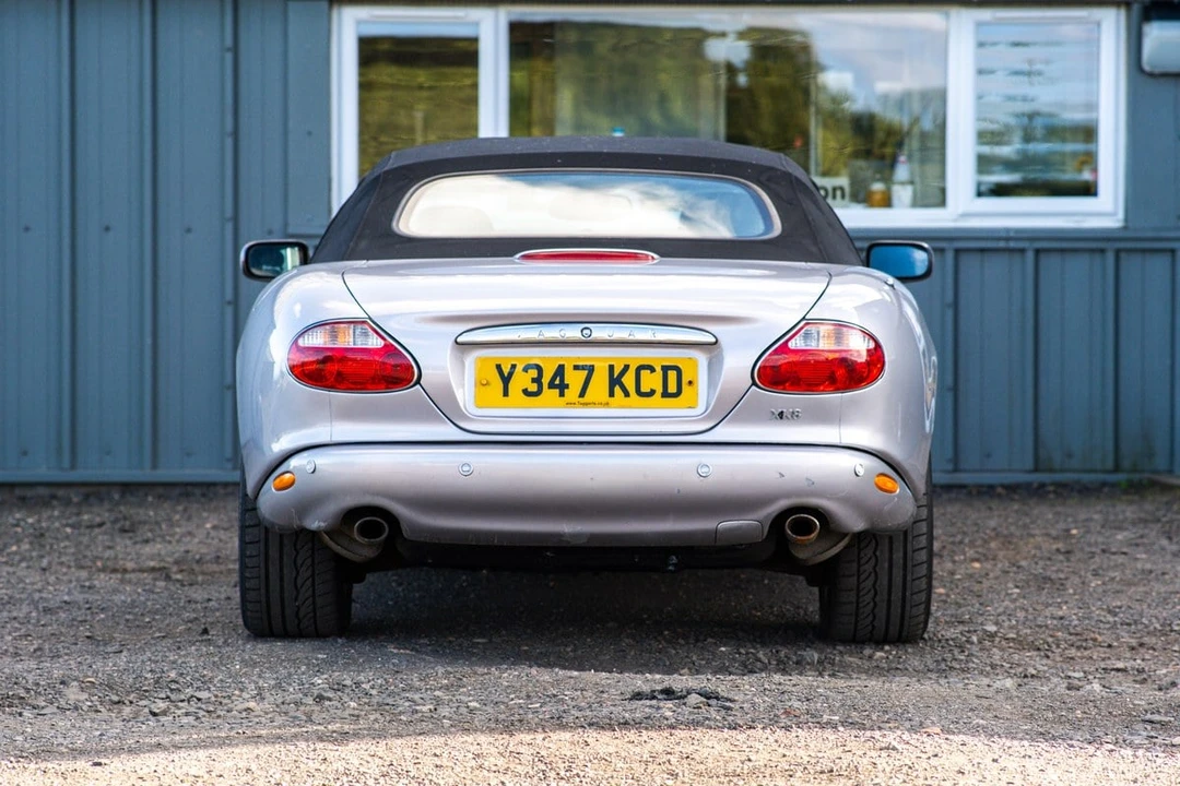 2001 Jaguar X100 XK8 - Image 19 of 30