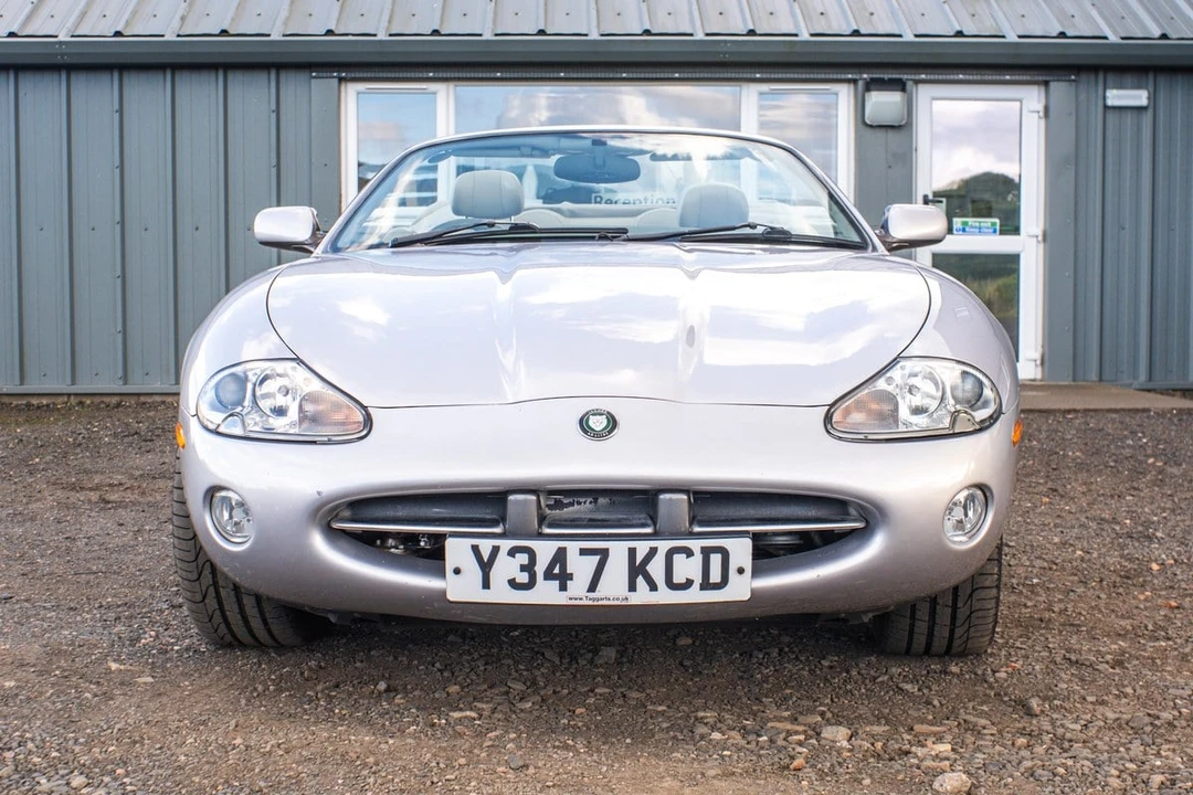 2001 Jaguar X100 XK8 - Image 4 of 30