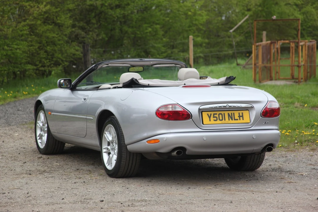 2001 Jaguar X100 XK8 - Image 24 of 30