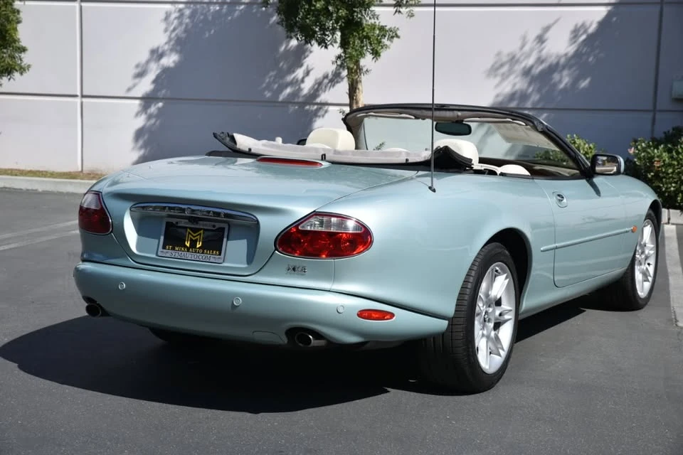 2001 Jaguar X100 XK8 - Image 8 of 20