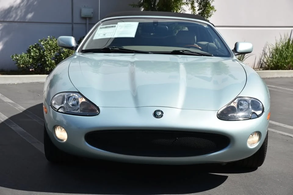 2001 Jaguar X100 XK8 - Image 14 of 20