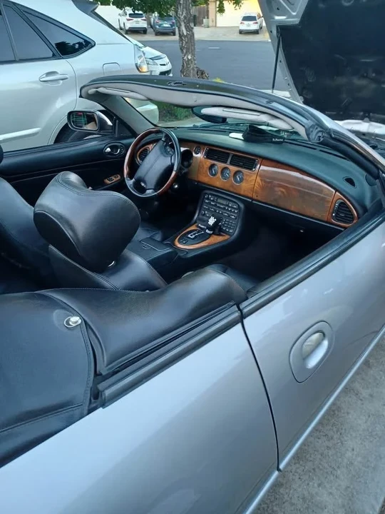 2001 Jaguar X100 XK8 - Image 9 of 9