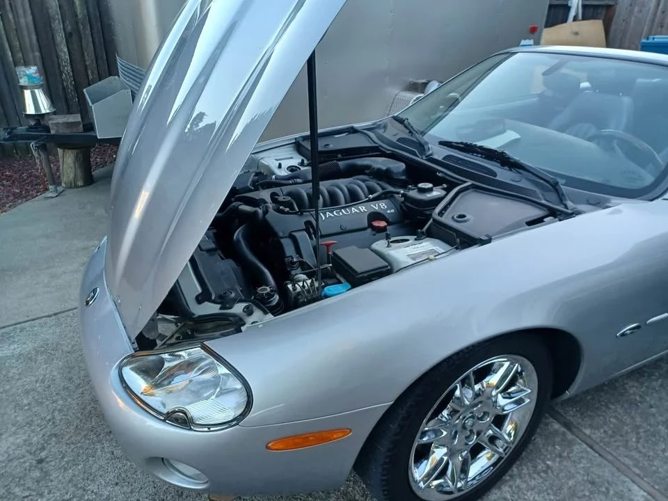 2001 Jaguar X100 XK8 - Image 8 of 9