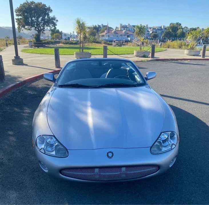 2001 Jaguar X100 XK8 - Image 4 of 9