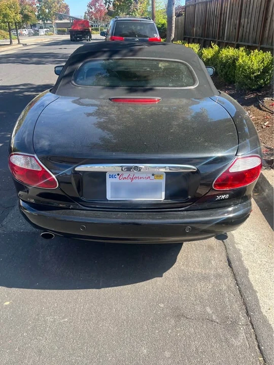 2001 Jaguar X100 XK8 - Image 4 of 8