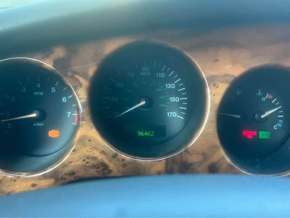 2001 Jaguar X100 XK8 - Image 7 of 12