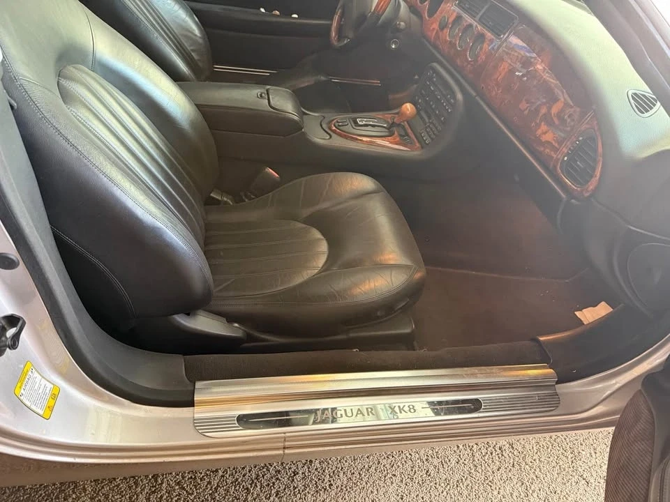 2001 Jaguar X100 XK8 - Image 11 of 15